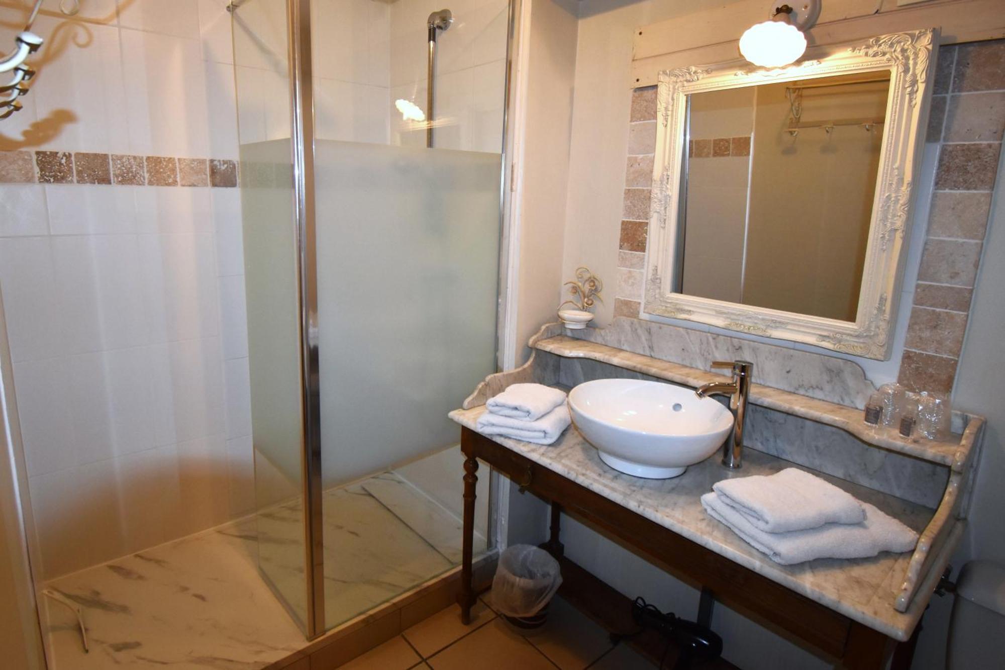 La Cle Des Bois Bed and Breakfast Le Bourg-dʼOisans Buitenkant foto