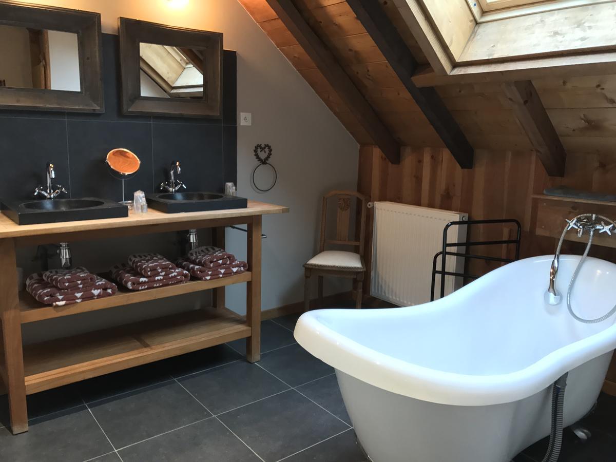 La Cle Des Bois Bed and Breakfast Le Bourg-dʼOisans Buitenkant foto